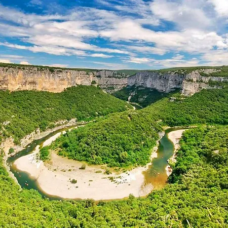 Les Hauts De